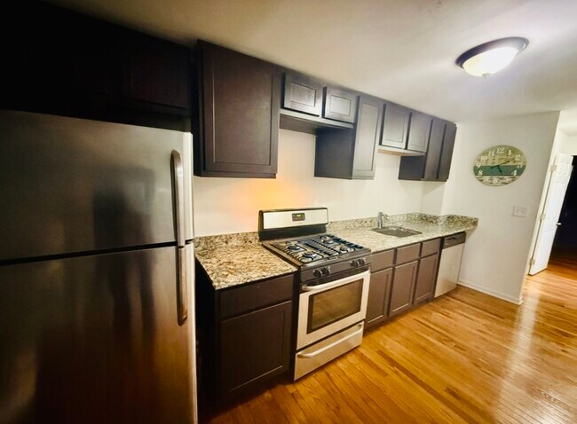 Foto del edificio - 1417 W Cullerton St