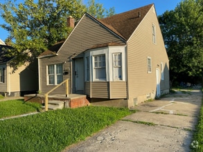 Building Photo - 16284 Coram St
