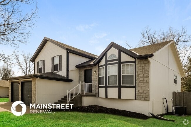 Building Photo - 910 Hereford Dr