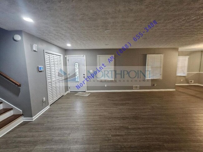 Building Photo - 110 Rimel Ln