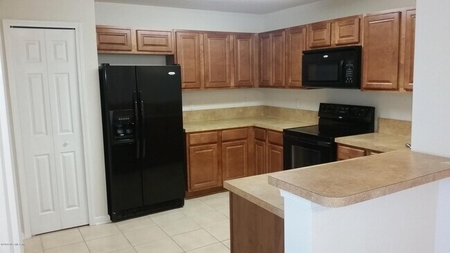 Foto del edificio - 3620 Kirkpatrick Cir