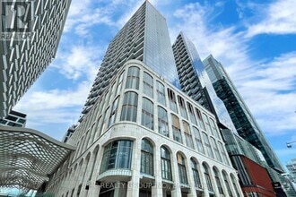 Building Photo - 470-2470 Front St W