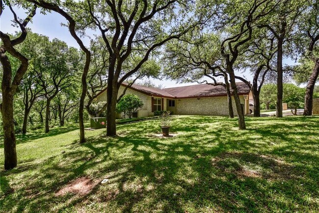 Building Photo - 3611 Doe Trl