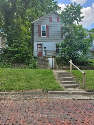 Building Photo - 2824 8th Ave