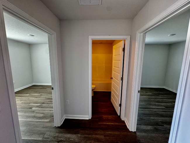 Building Photo - 6281 Firefly Dr