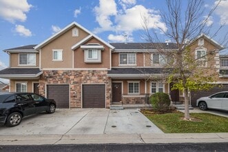 Building Photo - 13571 Florenza Way