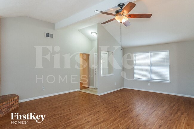 Foto del edificio - 2334 Webster Ranch Rd