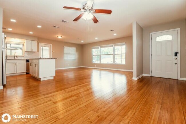 Building Photo - 4107 W Grace St, Tampa, FL 33607