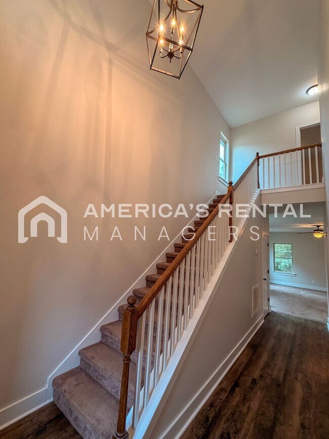 Building Photo - MOVE IN SPECIAL!!! - Home for rent in Calera, AL!!! - Receive 1 FREE MONTH if a 15-month lease is...