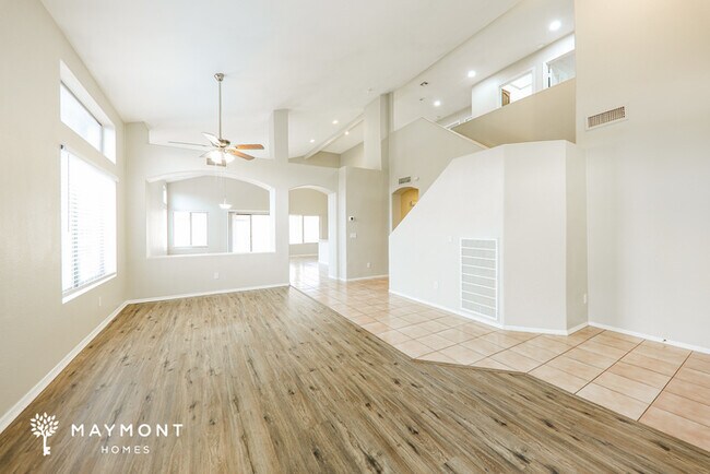 Foto del edificio - 16016 N 158th Ct