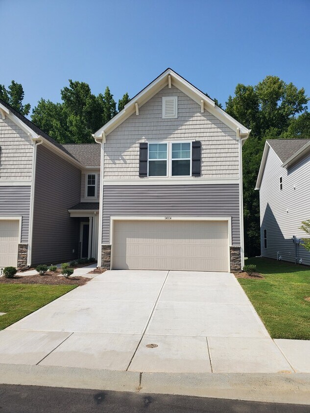 Primary Photo - Like New Town Home in Midland