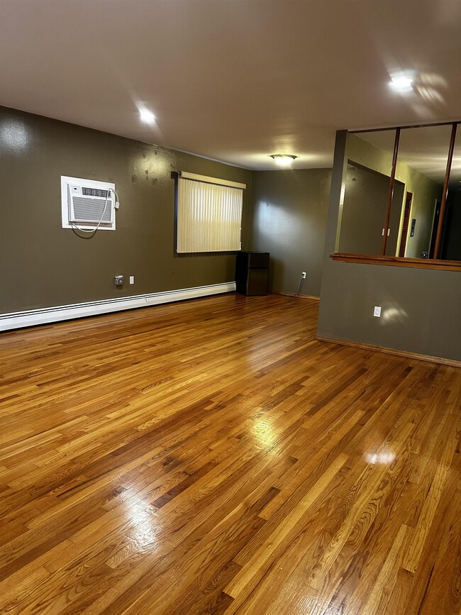 Foto del edificio - 646 37th St