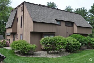 Building Photo - 66 Mallard Dr