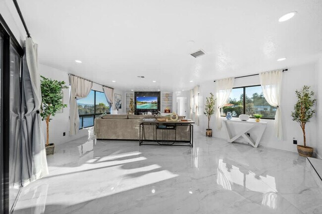 Foto del edificio - 14552 Skyline Truck Trail