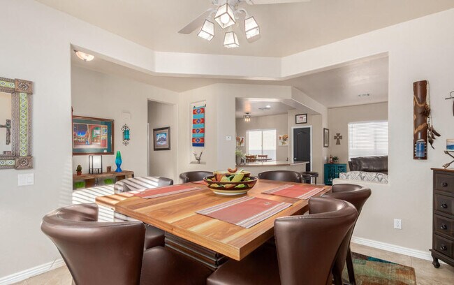 Building Photo - 8242 S Hidden Trail Ct