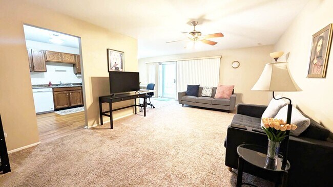 Foto del edificio - 602 Hanover Ct