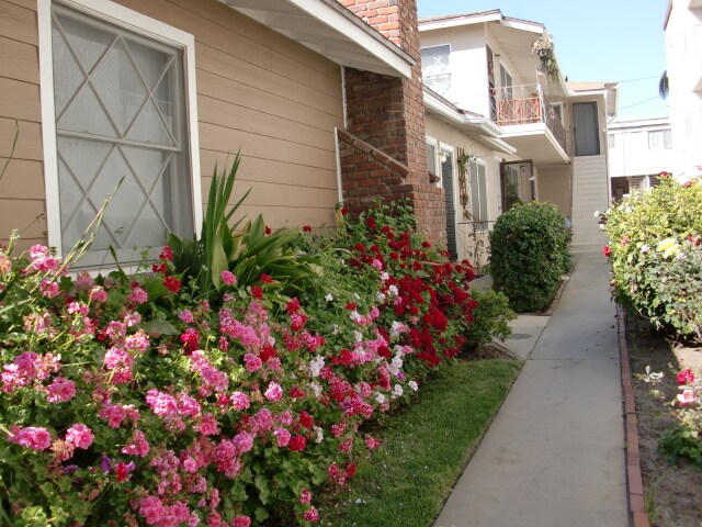 Foto del edificio - 1712 Barry Ave