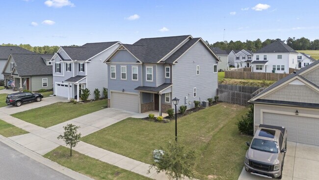 Foto del edificio - 912 Newburn Dr