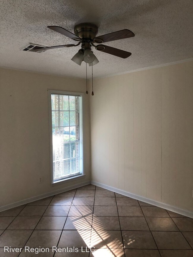 Building Photo - 3 br, 1 bath House - 4352 Richardson Road