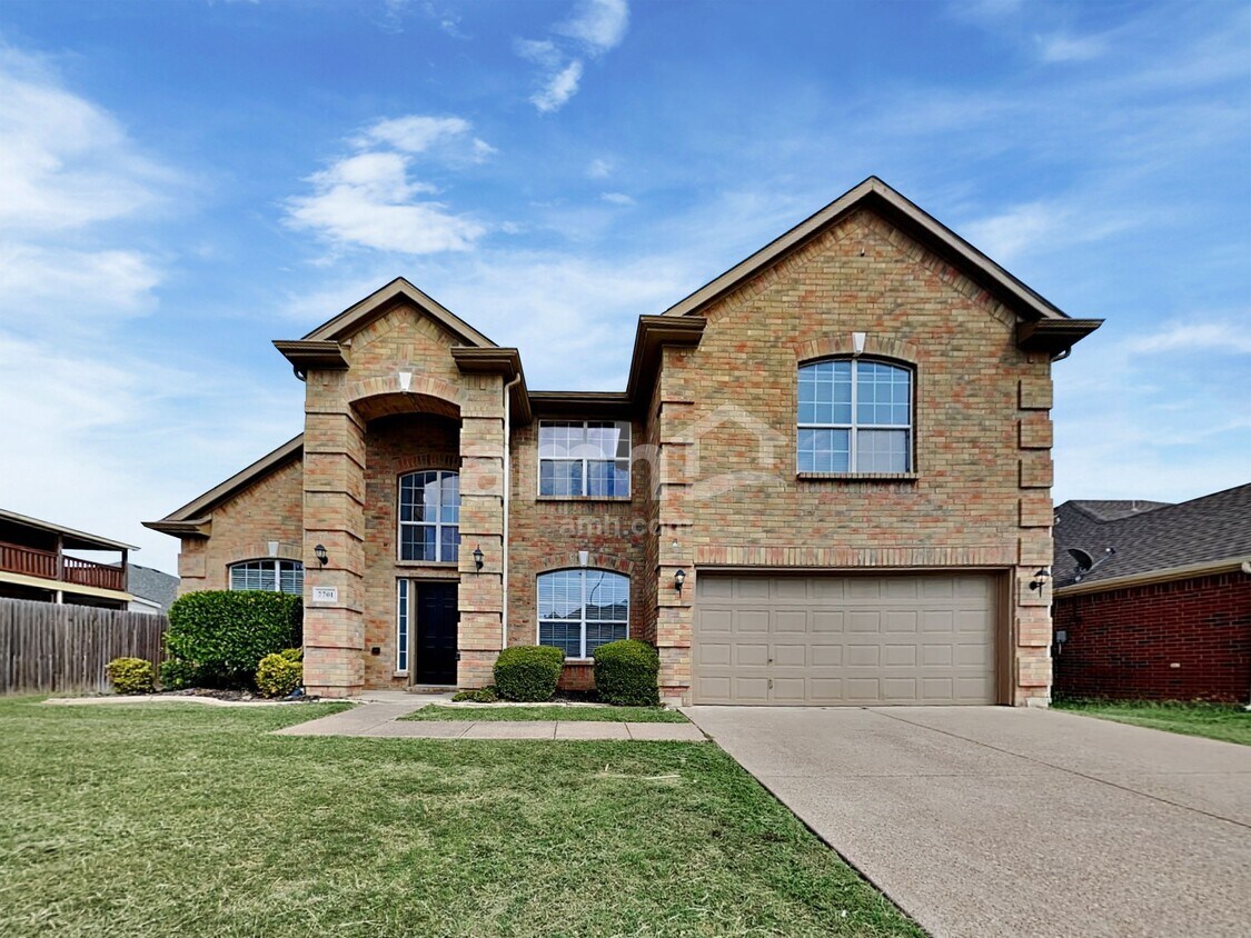 Primary Photo - 7701 Longbow Ln