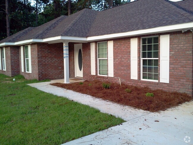 Building Photo - 2519 Weller Ave