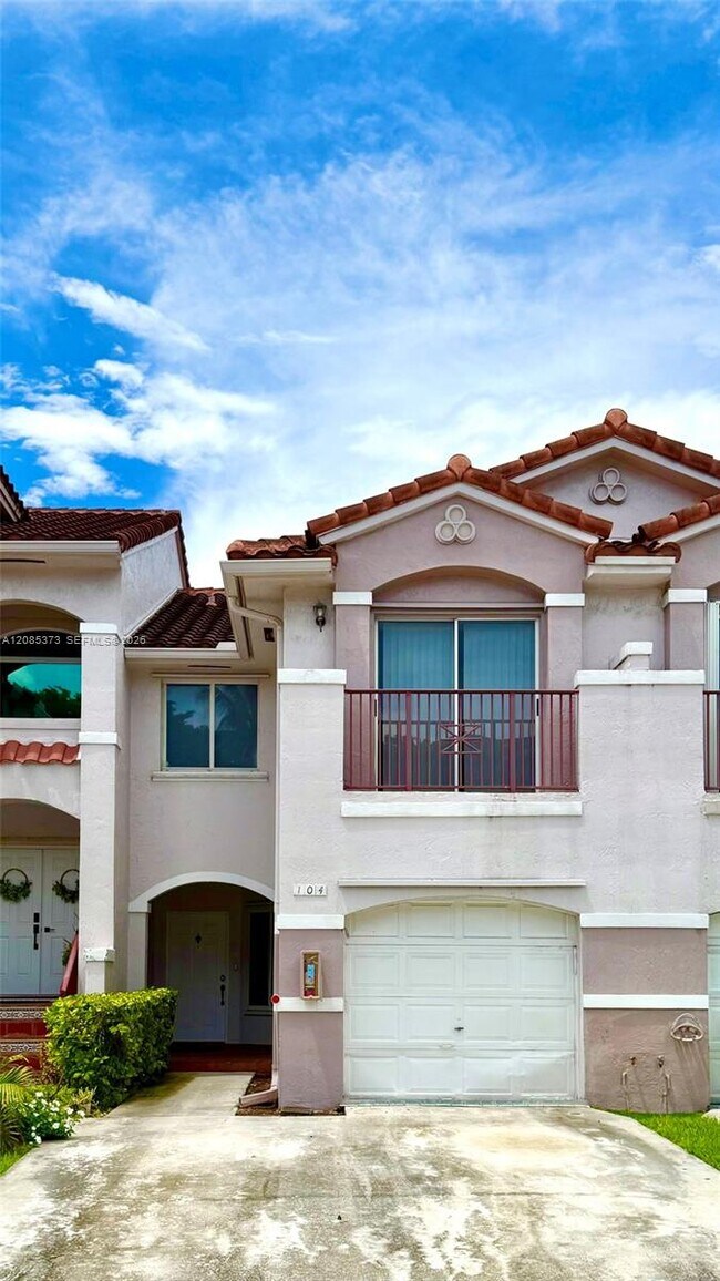 Building Photo - 10130 SW 154th Cir Ct