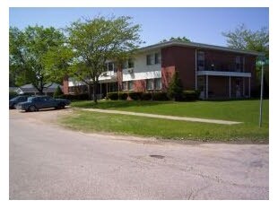 Primary Photo - 520 W Prairie St