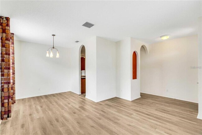 Foto del edificio - 11337 Village Brook Dr