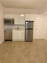 Building Photo - 1611 Meridian Ave