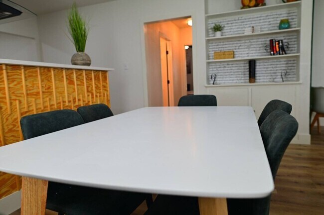 Foto del edificio - 805 W Norwood Ct