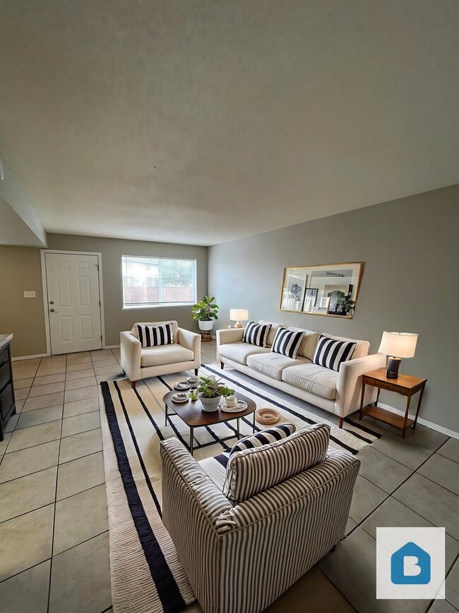 Foto del edificio - 922 Teal Ct