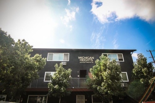 Primary Photo - Michigan Heights