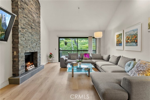 Building Photo - 2 Canyon Island Dr
