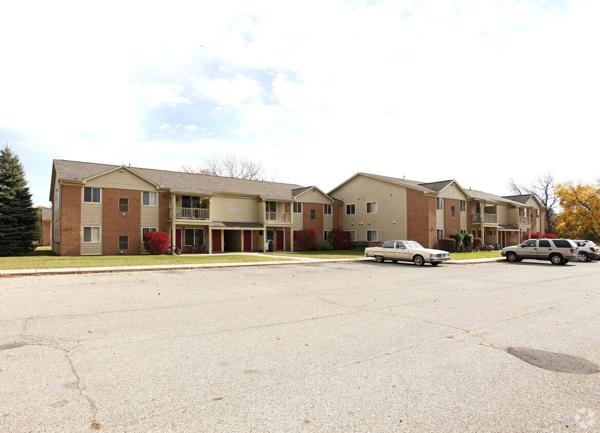 Oak Ridge Apartments Ypsilanti, MI