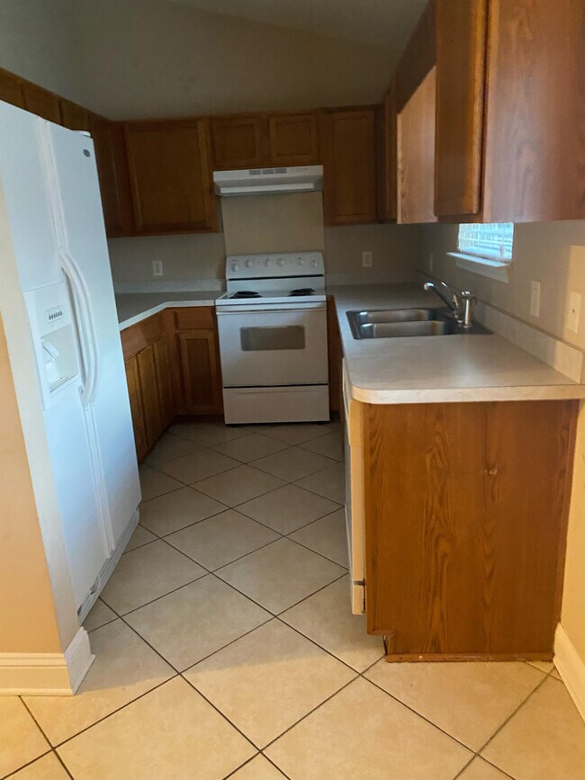 14 Whistlestop Dr, Guyton, GA 31312 House Rental in Guyton, GA