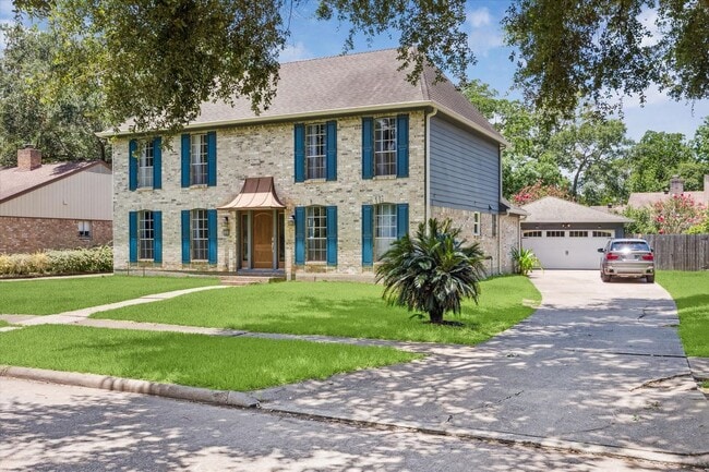 Foto del edificio - 4311 Meadowbank Dr