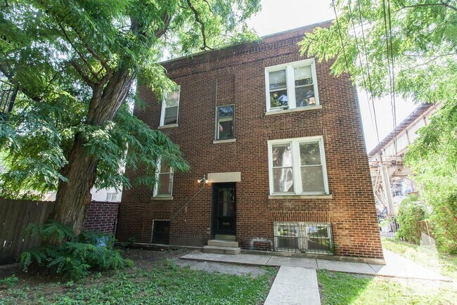 Building Photo - 3415 N Seminary Ave