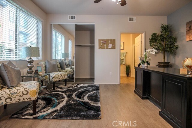 Foto del edificio - 1331 Groveside Way