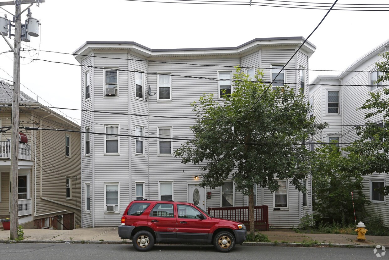 Building Photo - 73 Campbell Ave