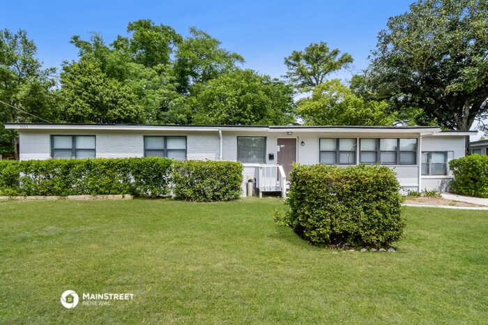 Foto principal - 5527 Selton Ave