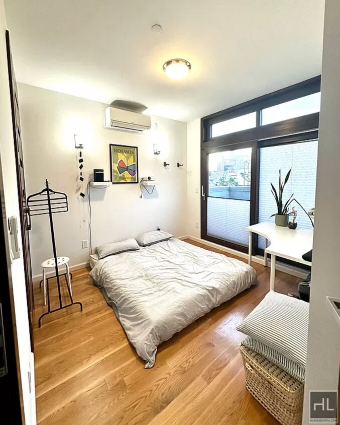 Primary Photo - Incredible Penthouse JAVA STREET