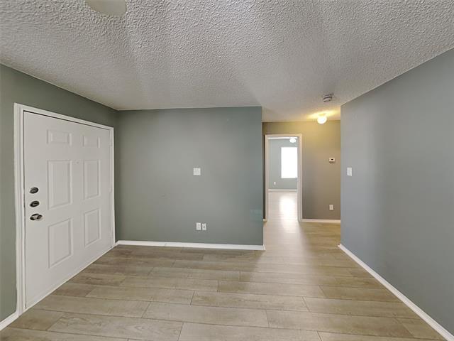 Building Photo - 10145 Lone Eagle Dr