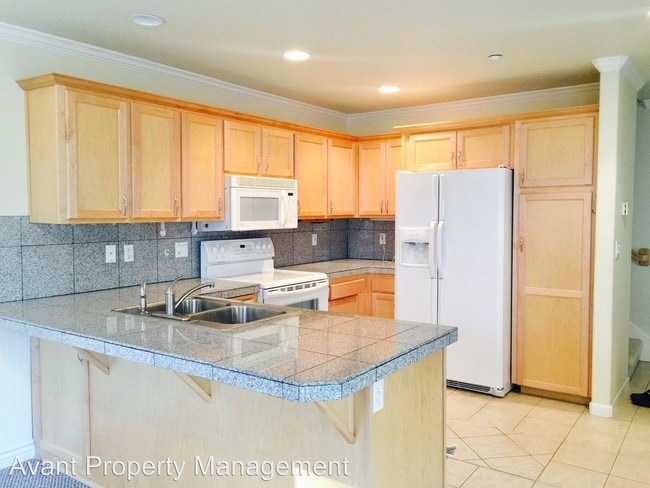 Building Photo - 13869 SE Autumn Ridge Ter