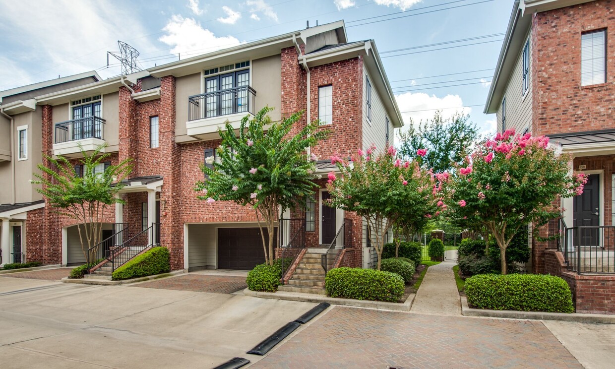 Village On Memorial Apartments Houston TX Apartments