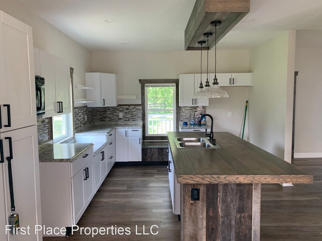 Primary Photo - 4 br, 1 bath House - 3269 Fords Mill Rd.