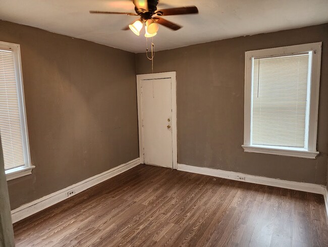 Building Photo - 4016 Cora Avenue, Unit 4018