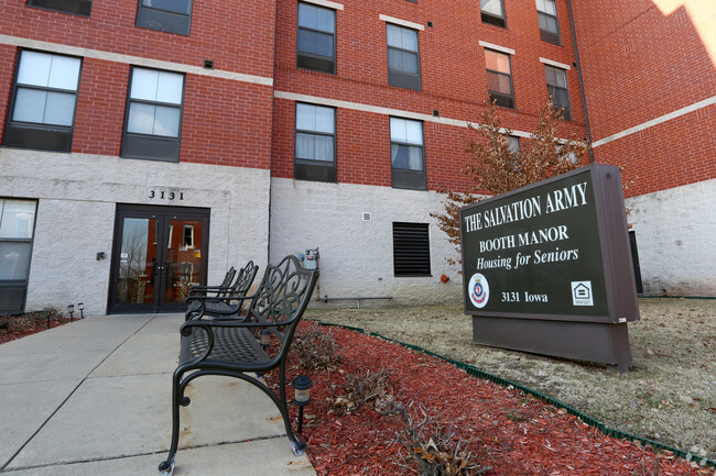 Foto del edificio - Booth Manor Saint Louis