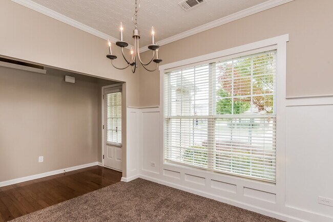 Foto del edificio - 398 Glenleigh Dr