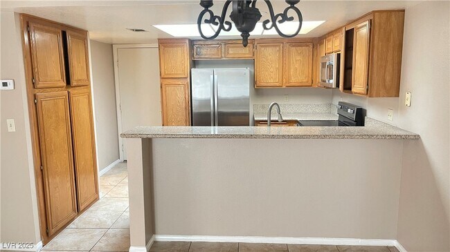 Foto del edificio - 8900 Antioch Way