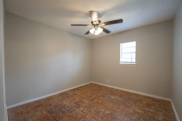 Foto del edificio - 3057 Dogwood Dr